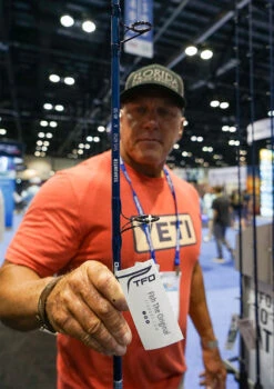 Temple Fork Outfitters Seahunter Casting Rods -Famous Fishing Store Seahunter Carousel Lifestlye 3