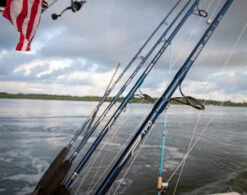 Temple Fork Outfitters Seahunter Casting Rods -Famous Fishing Store Seahunter Carousel Lifestlye 5